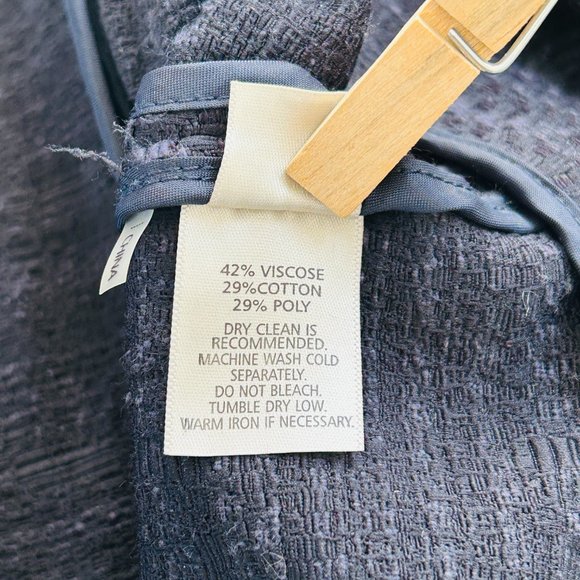 ecru Structured Embroidered Cotton Tweed Jacket (size M) - Picture 9 of 13